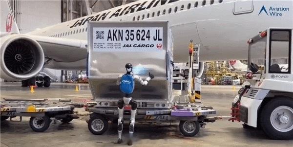 抢日本人工作了！宇树G1人形机器人将部署羽田机场 