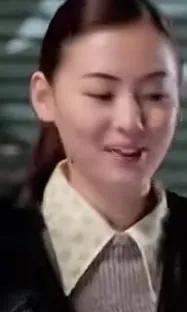 张柏芝与谢霆锋：金童玉女的遗憾，原生家庭的羁绊
 
张柏芝曾是无数人心中的女神，
