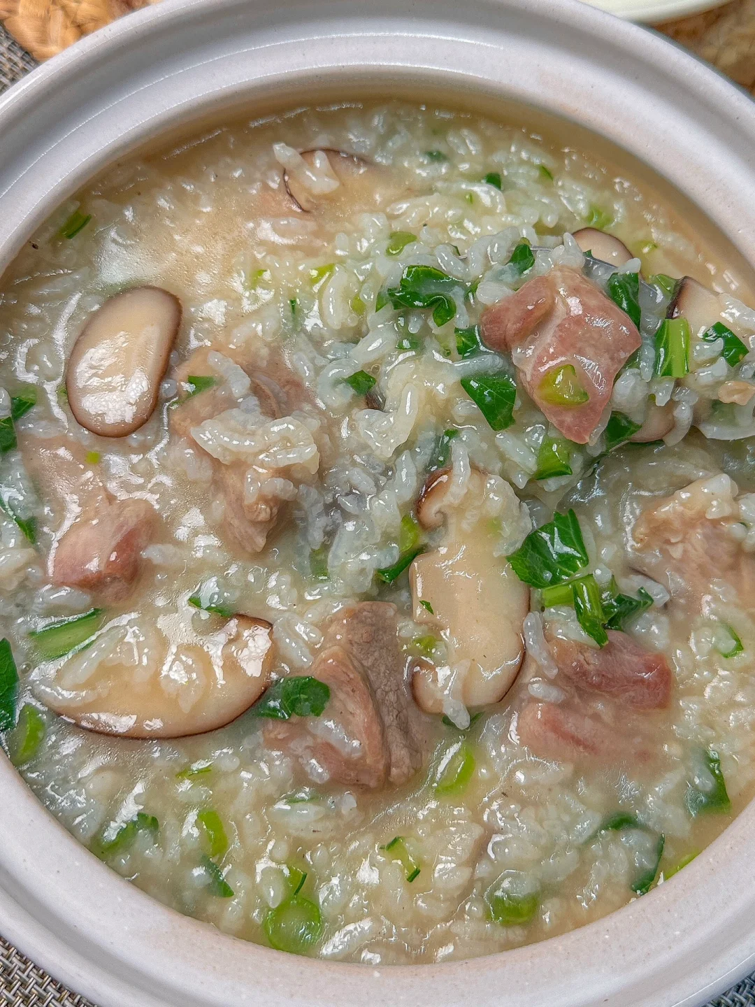 嘎嘎好喝的砂锅排骨粥！！一不小心炫三碗！！