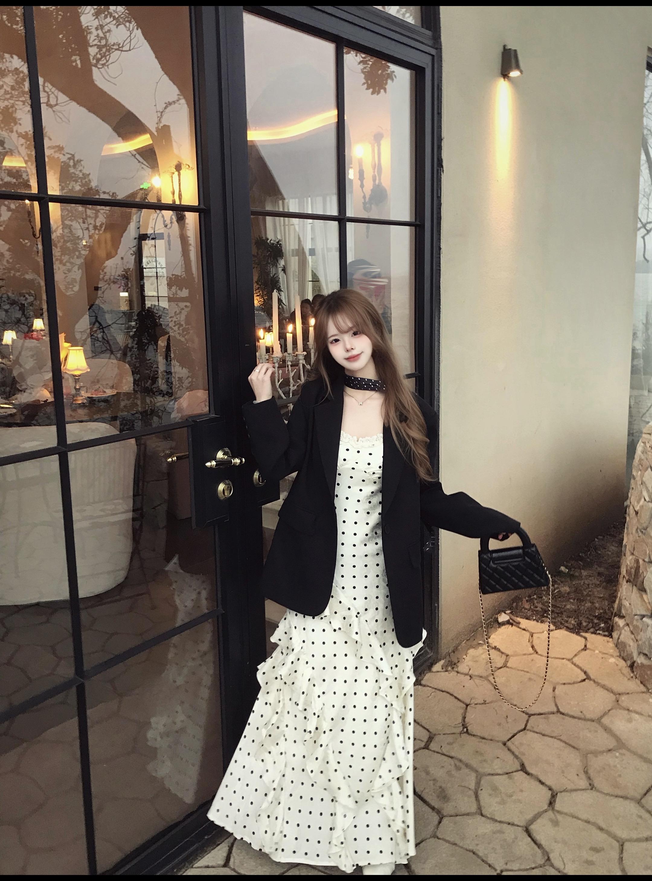 明明你也想我吧 怎么不敢再往前。