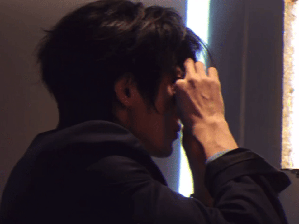 萱姐熟练戴美瞳ꉂ(ˊᗜˋ*) 