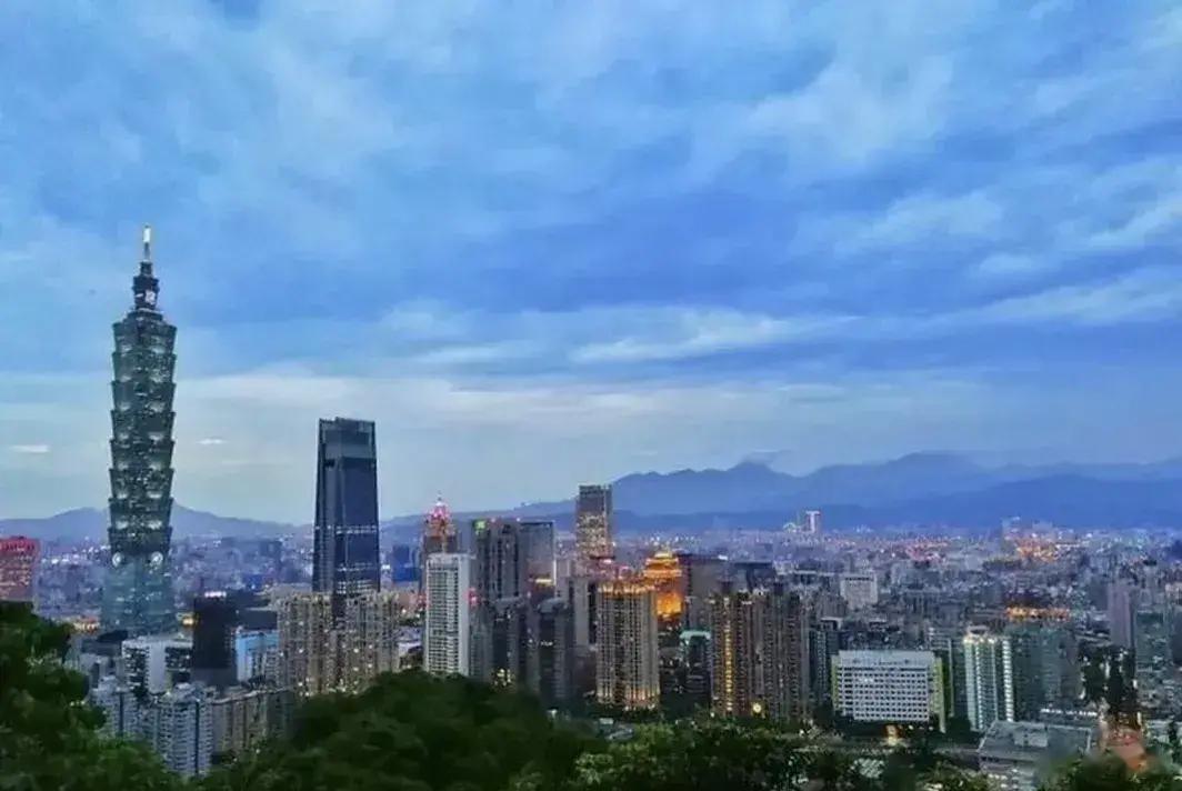 几个“冷知识”1、在‬台湾，公‮员务‬和农民，退休‮是金‬一‬样的，沒有‮高谁‬
