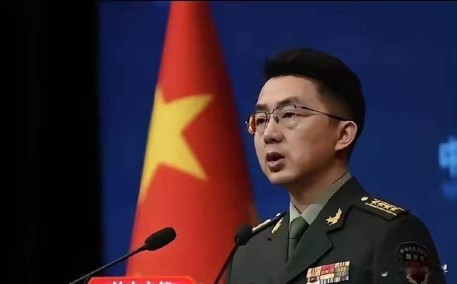 就在昨天，
中国国防部正式宣布：
9月4日，中国国防部正式宣布：解放军陆军将派兵