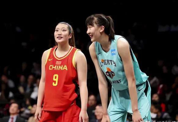 北京时间9月29日20时，亚运女篮继续进行，卫冕冠军中国女篮对阵印度尼西亚女篮，