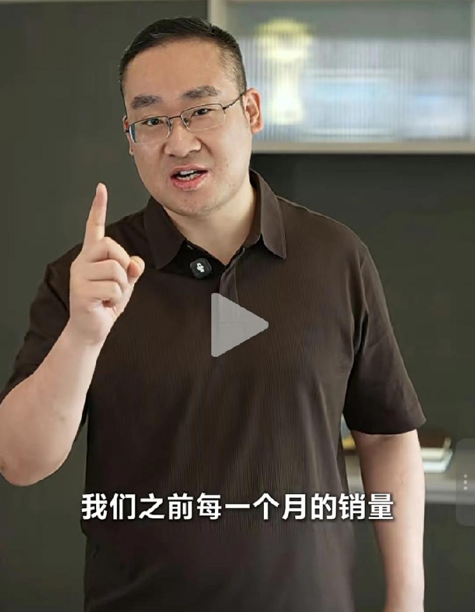 一天顶一个月的量？！对于全新坦克300的订单量，你确定谷玉坤不是在凡尔赛么？
如