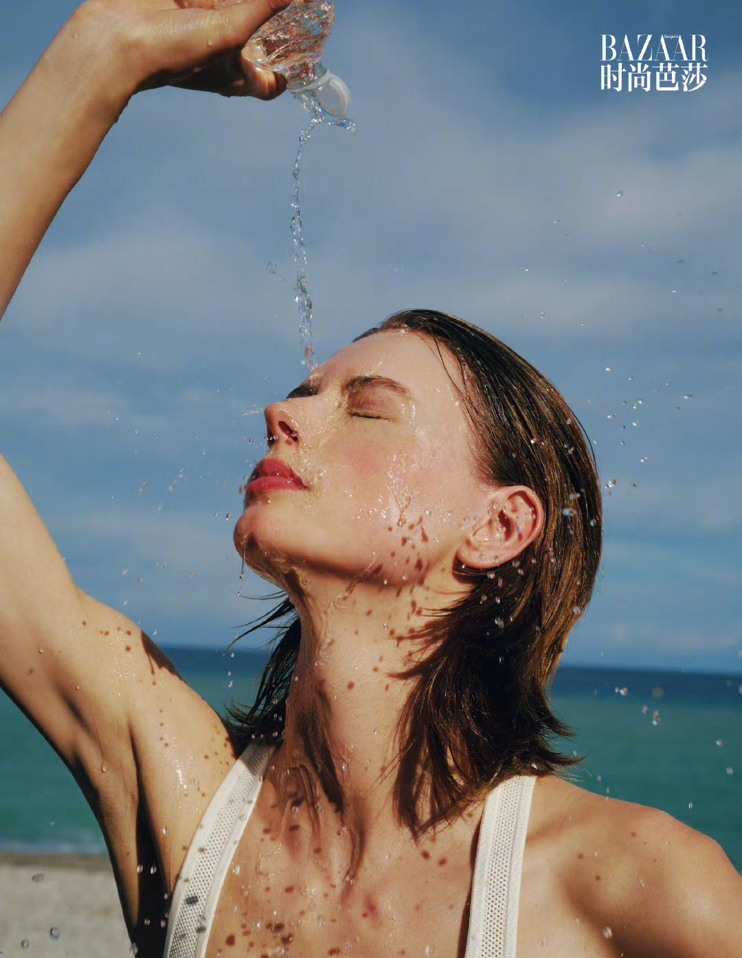 模特 Lauren de Graaf，Yael Shelbia ​​​时尚芭莎七