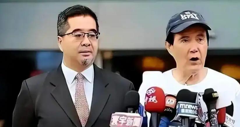 过去两岸都有人批评马英九政治上无能、性格上不沾锅，现在看来他不仅仅是无能，而是在