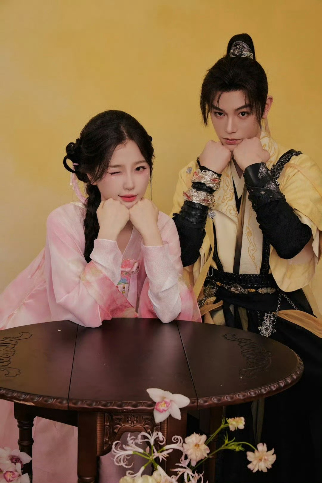 #虞书欣丁禹兮穿着古装扫楼#  这才是真的双穿吧！！凌妙妙子期穿越扫楼#永夜星河