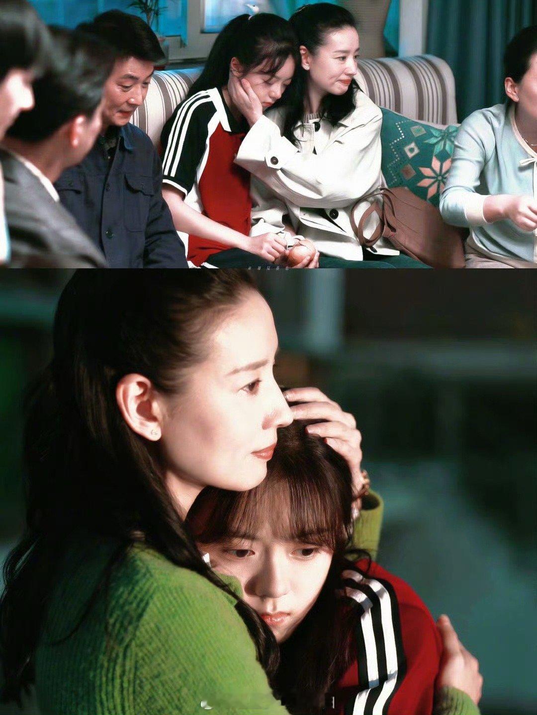 董洁演妈咪好温柔 董洁演的妈妈真的戳中理想型！《锦绣芳华》里冯小姨的洒脱里藏着对