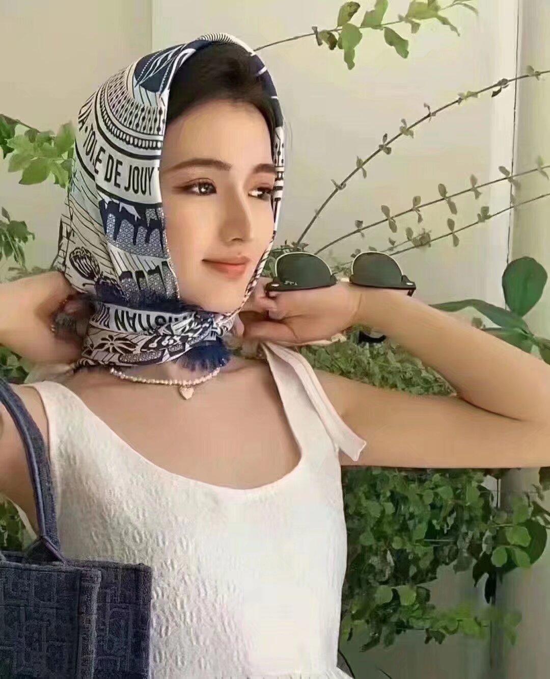 “决定嫁给一个人，只需一时的勇气；守护一场婚姻，却需要一辈子的倾尽全力。”