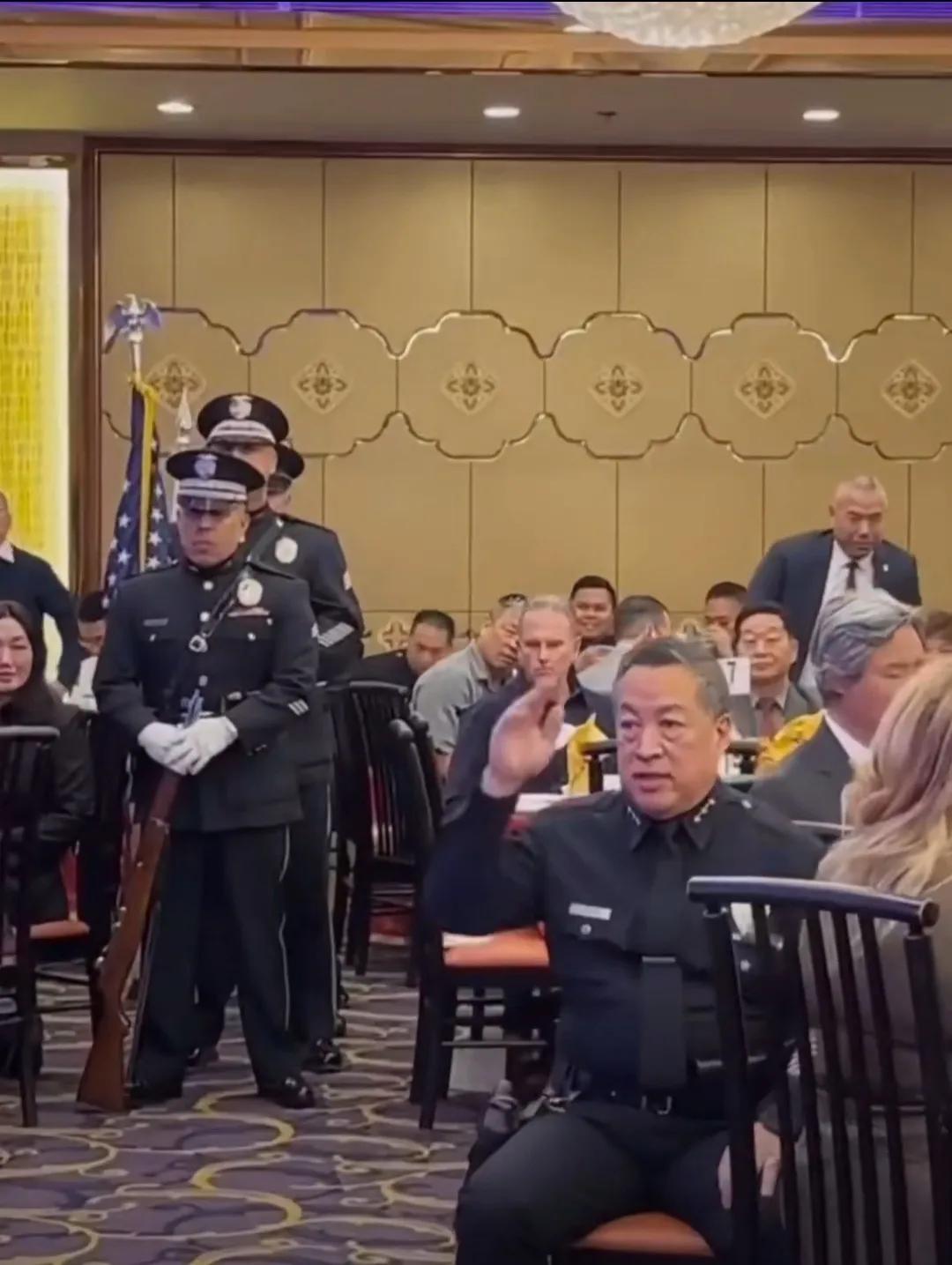 华人在洛杉矶混了100多年，才混出个华人的警察局长，还是副的，可见华人在美国政治