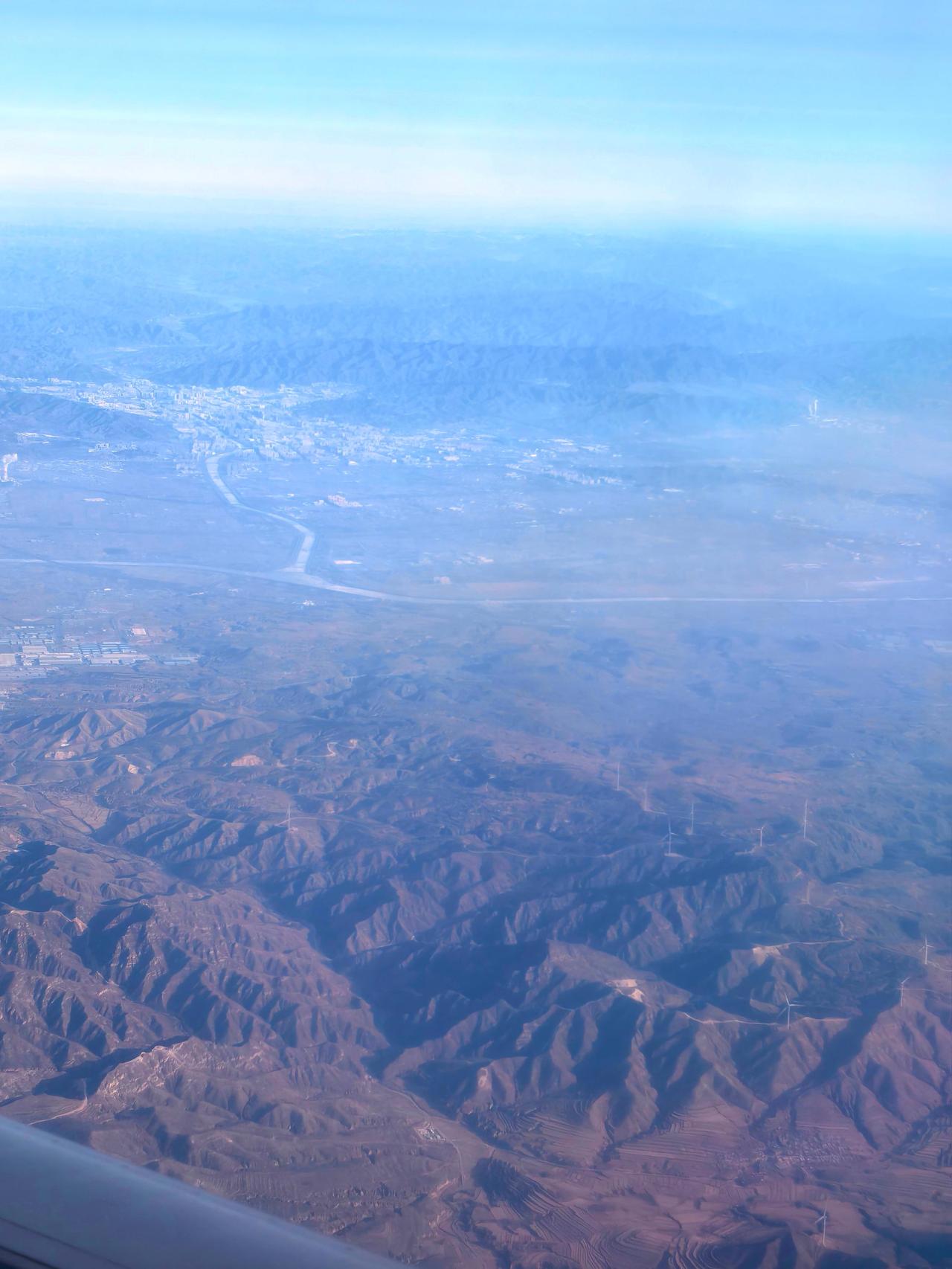 —这里是燕山山脉