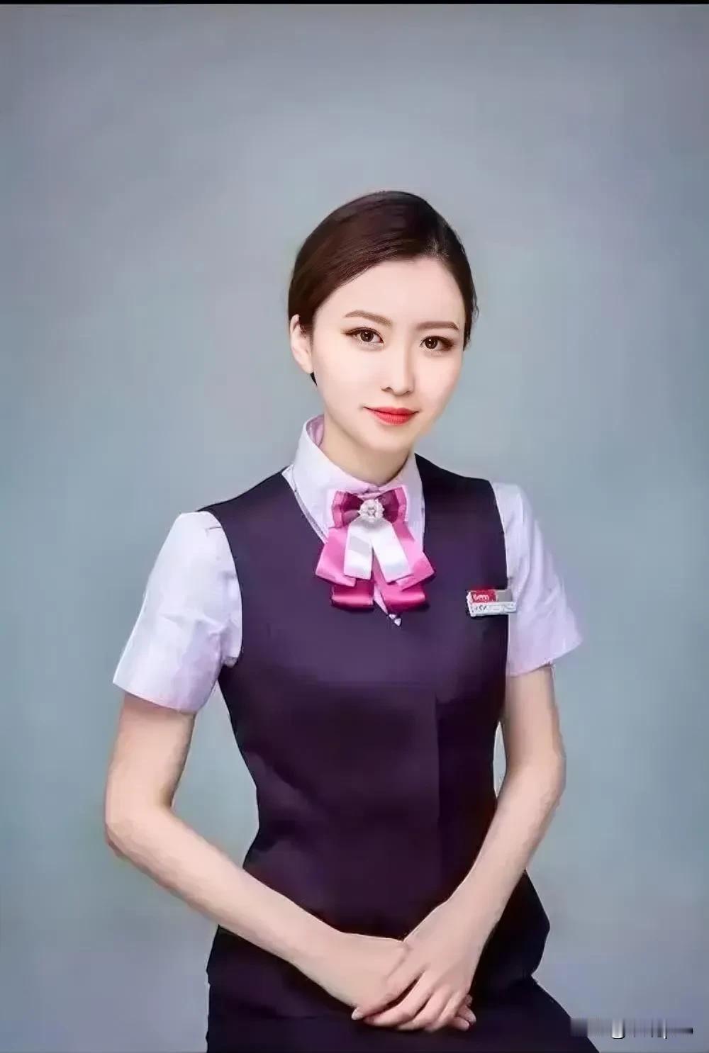 十二生肖的贵人
1、属羊的人，贵人多为伴侣。
2、属蛇的人，贵人多半是自己。
3