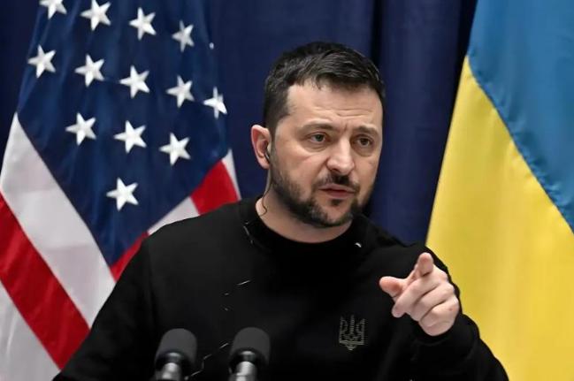 你敢相信吗？就在昨天凌晨，那笔关系到乌克兰未来几年生死存亡的7200亿人民币“续