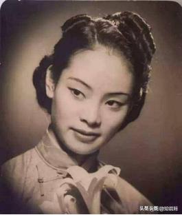 --1970年，一个中年妇女在身上绑了5个酱油瓶，在海上漂了10个小时，终于抵达