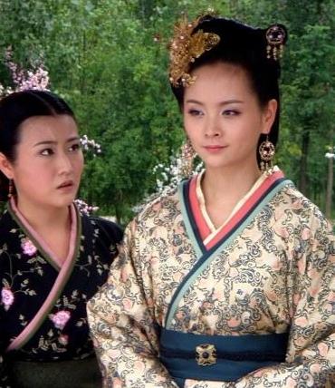 公元前153年，汉景帝做了一件所有人都觉得板上钉钉的事：立皇长子刘荣为太子。刘荣