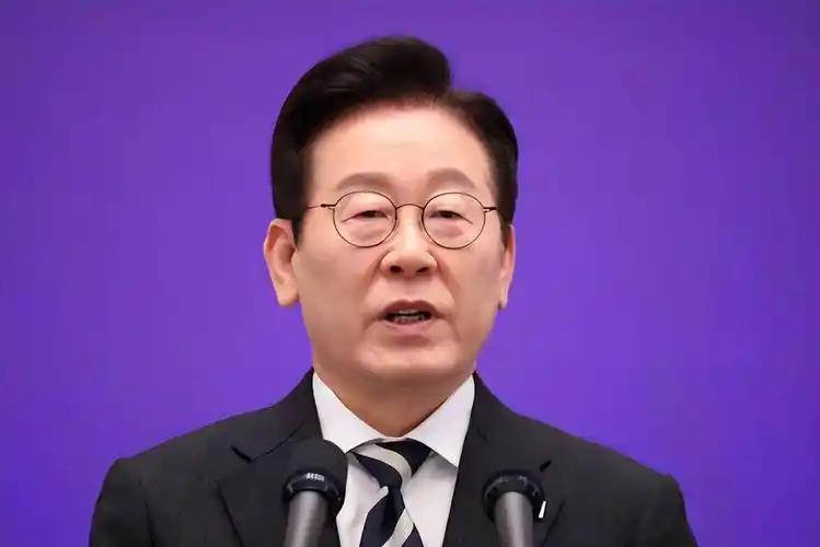 反转！曾抱美日大腿的韩国，如今低头找中国，背后全是无奈

近期朝鲜半岛看似平静，