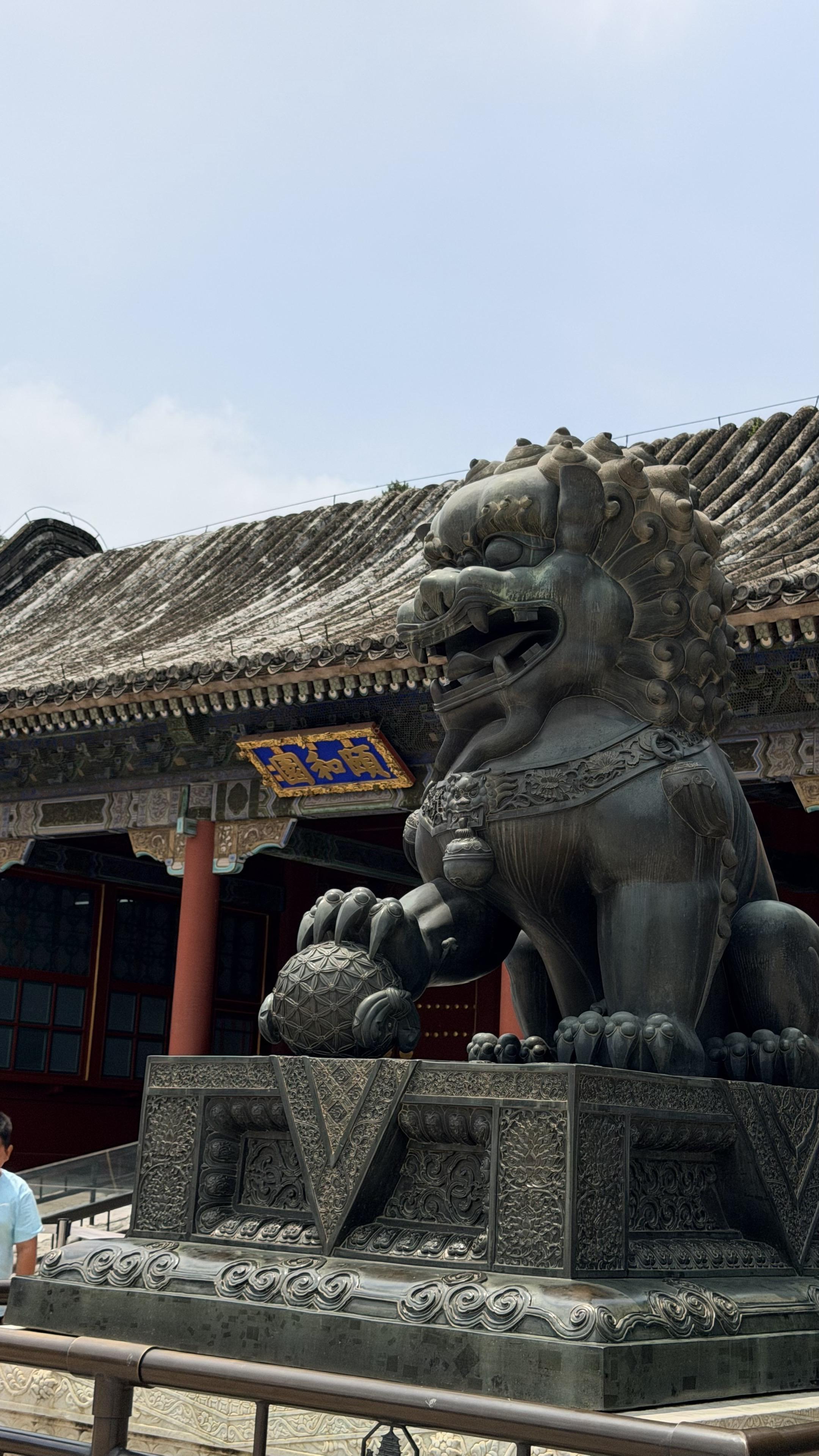 来北京一定要去颐和园 景色真的太美了 有种人在画中游 画在景中走的感觉