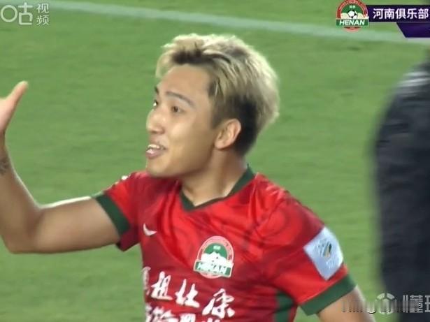 合同不到期不能转会，中超的悲哀…最近我爆料了很多中超的绯闻转会，有一些是和现在俱