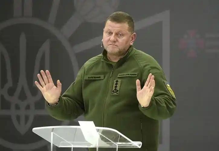 乌克兰前总司令扎卢日内曾发出的警告，听上去有些反常识：仗如果真的停下来，乌克兰面
