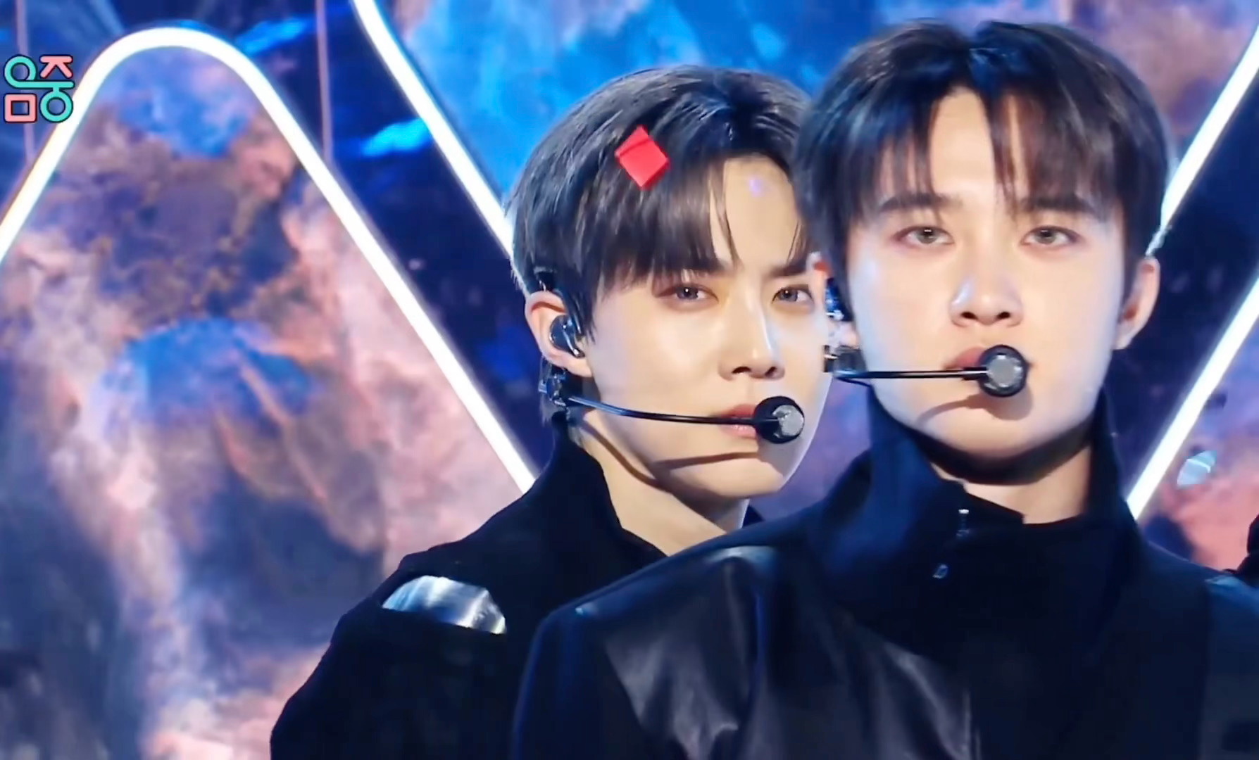 未来十年没人能懂exo这个ending退场……exo退场像ai一样诡异的消失了