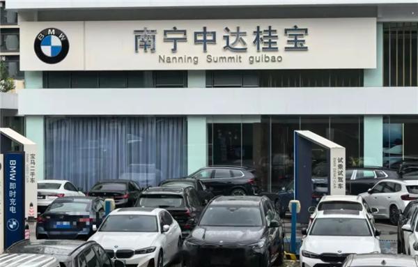 【宝马车主提车后发现车辆属召回车型 状告4S店！法院判退一赔三】南宁一车主花34