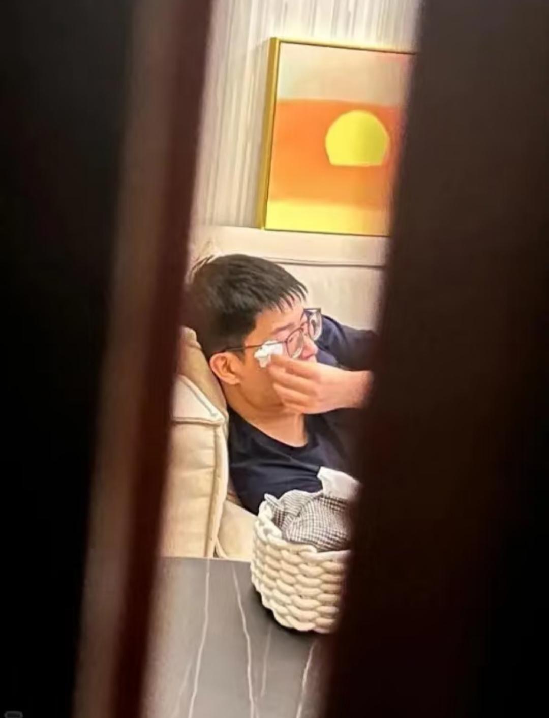 这世上根本就不存在
最重要的东西！
只有最需要的东西!
人到中年
老公破产
几套