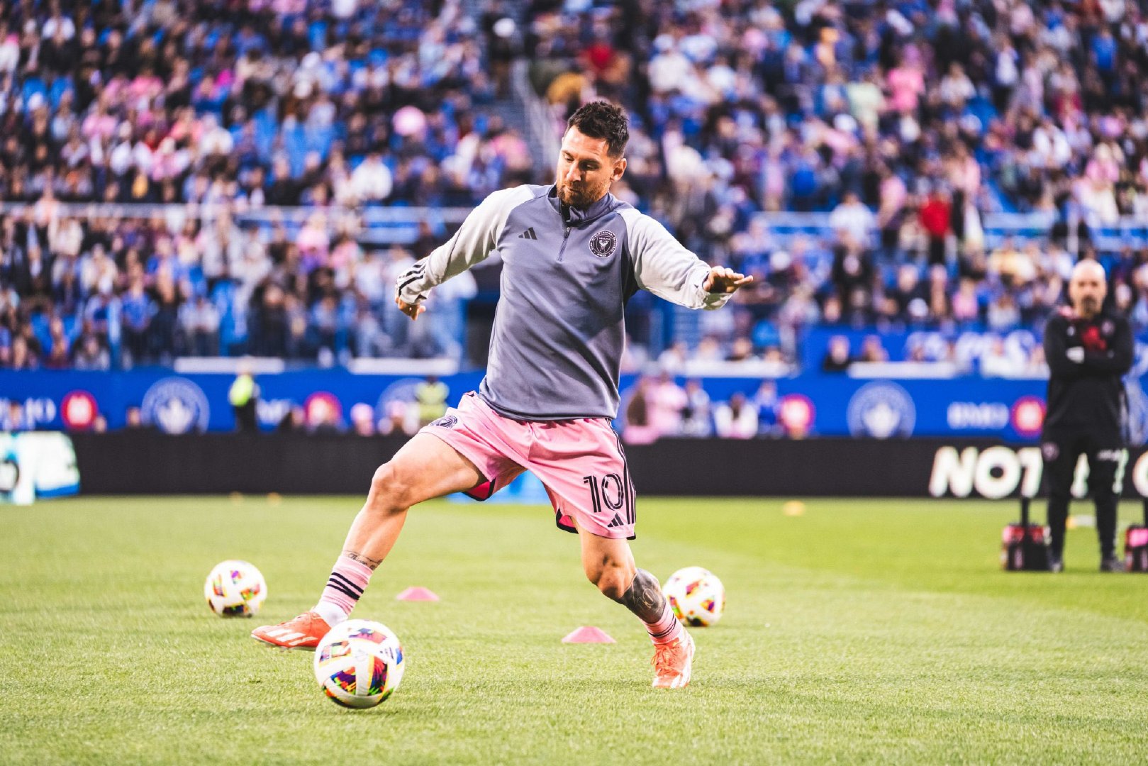 【组图】热身梅[色][色][色]#梅西[超话]# #蒙特利尔冲击vs迈阿密国际#