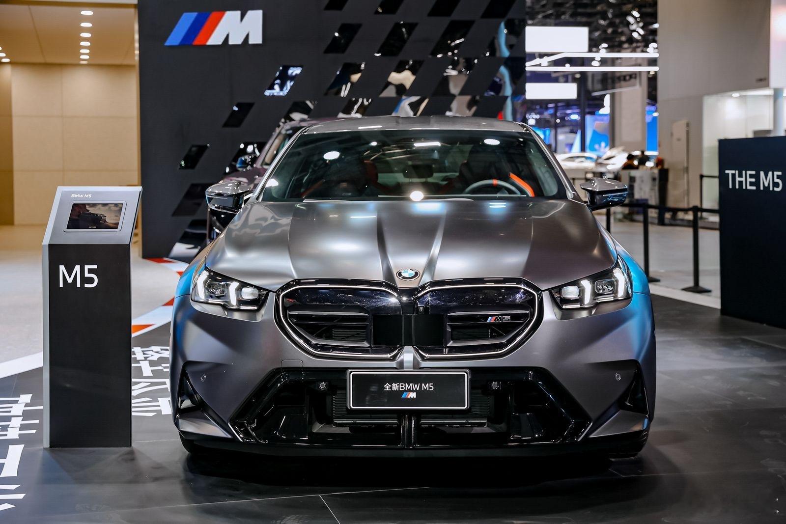 宝马连续7年参展进博会，今年把BMW M产品阵容带来了，全新宝马M5也正式亮相。
