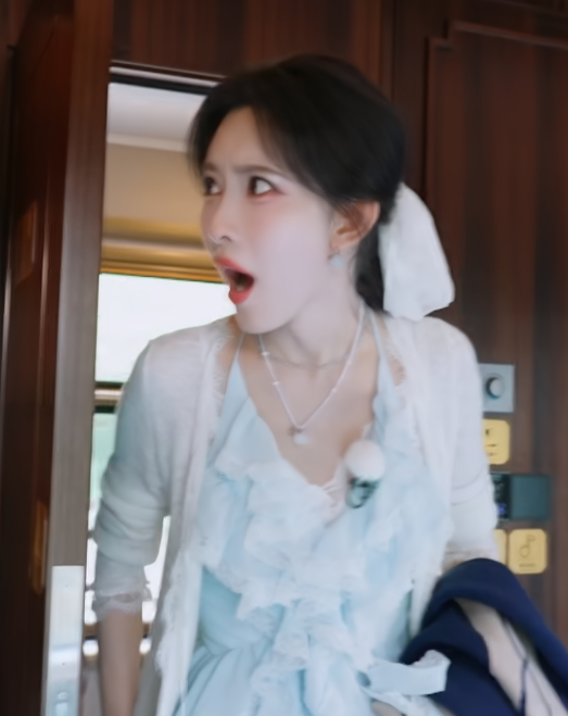 我真要被孟子义各种小表情萌坏了🥲 