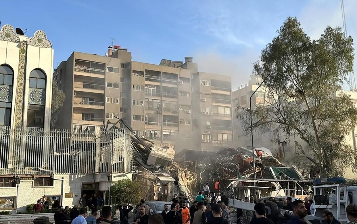 以色列打巴勒斯坦，没人帮。以色列打黎巴嫩，没人帮。以色列打胡塞，没人帮。以色列打