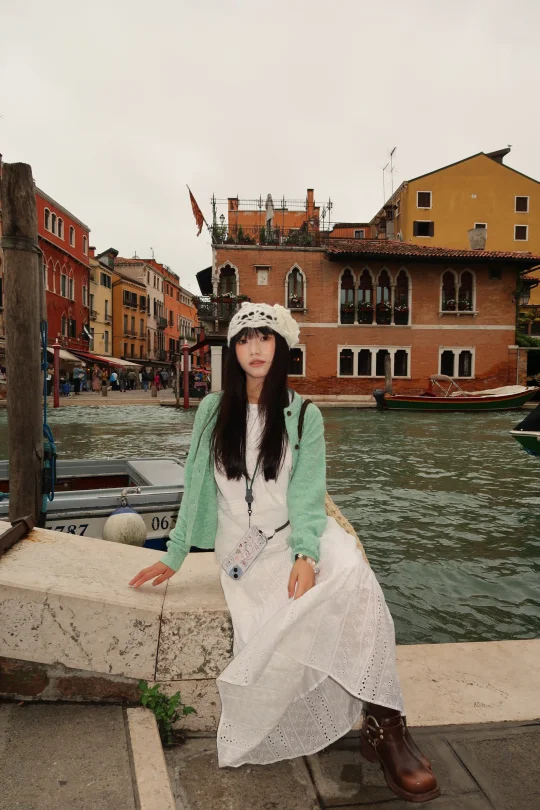 🇮🇹阴天的威尼斯也很出片！打卡沉船书店