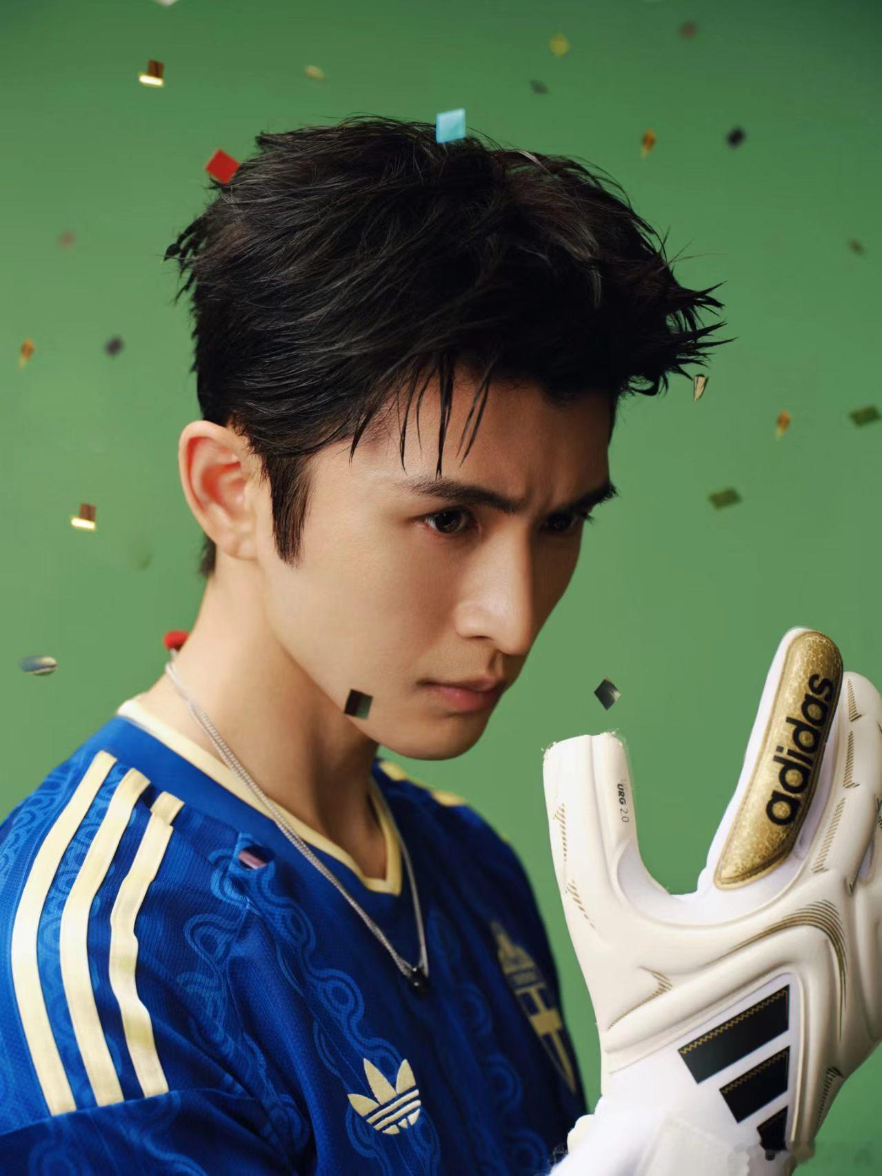 谁分得出张云龙和世界杯门将张云龙看他剧这么久，感觉演戏很走心，不会用力过猛，角色