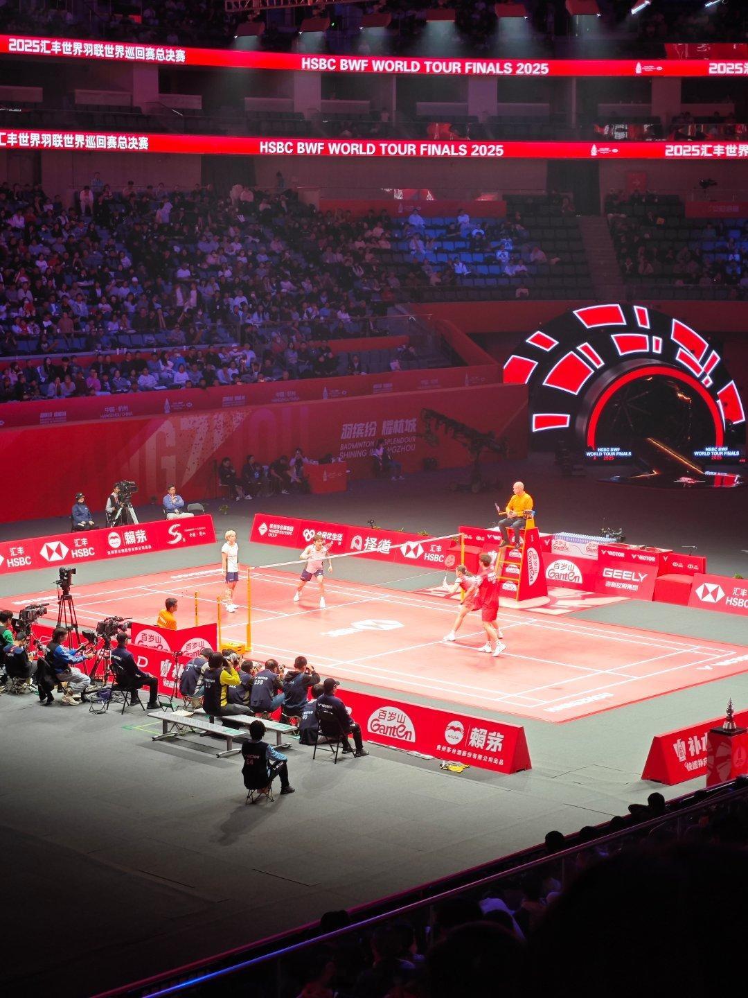 混双 半决赛 蒋振邦 / 魏雅欣 9-21 21-11 陈堂杰 / 杜依蔚决胜局