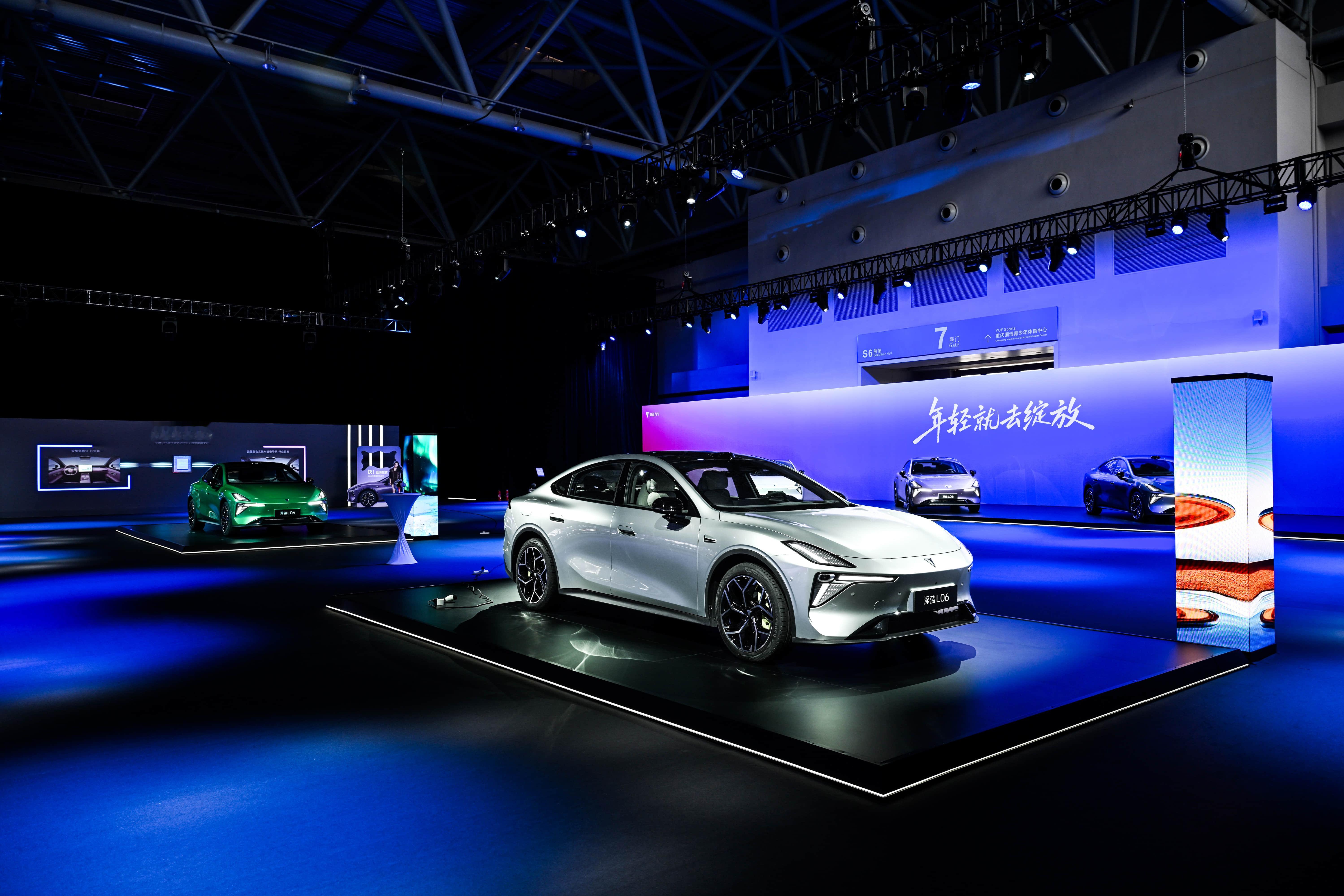 深蓝L06上市价格一出来，全场都惊了！这波真的太良心。磁流变悬架、激光雷达、3n