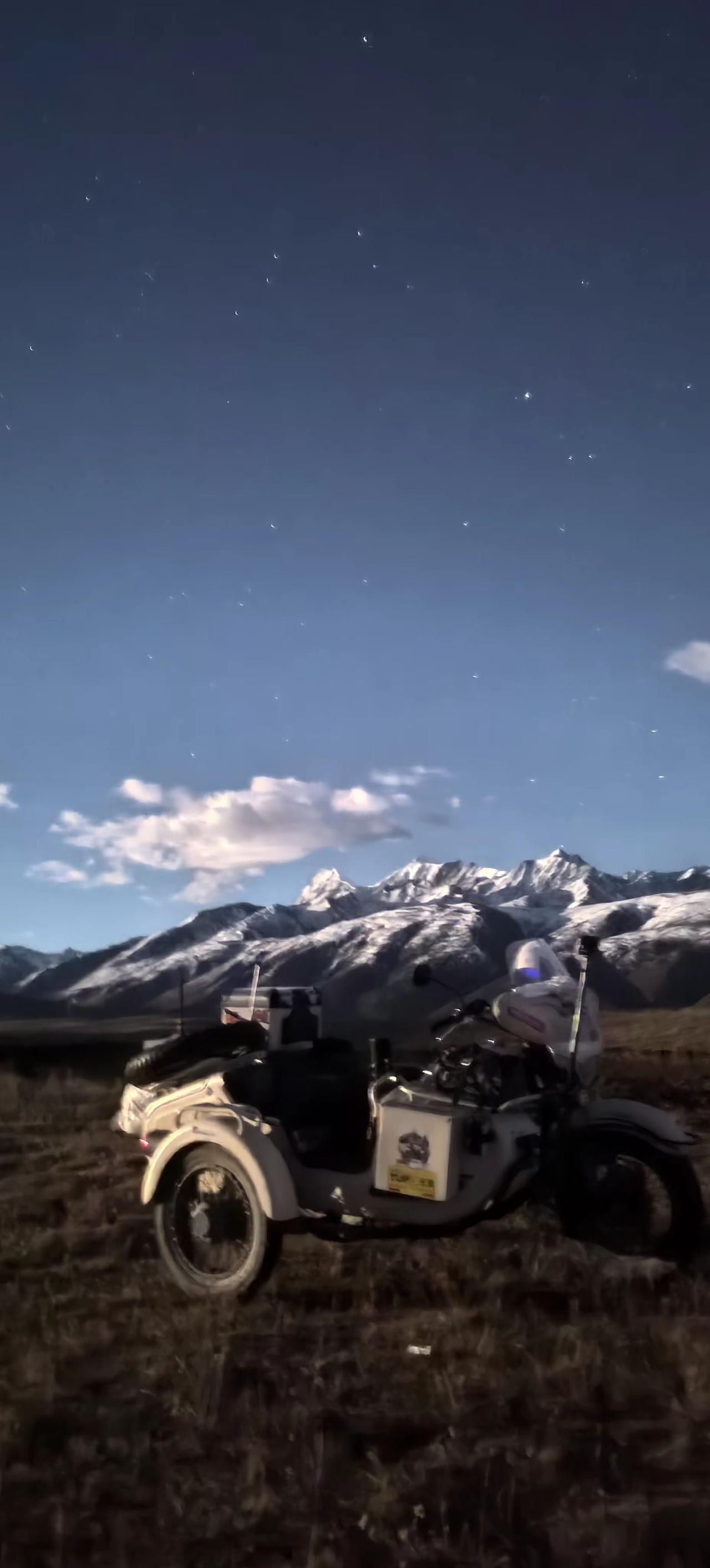 大山深处的自然风景 大山里的风景就是这么美 鑫源飓风硬派挎子 摩客之旅 泸定邓师