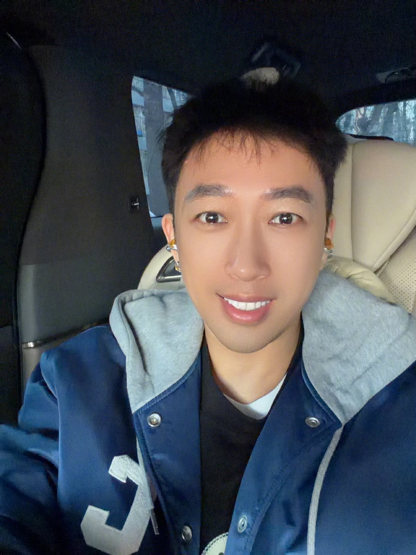 于正试水ai剧于正拍ai剧了 于正老师是真的敢尝试！主动学习AI还计划拍AI剧，