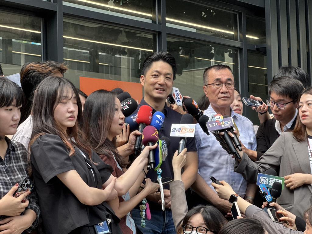宜兰辅选吴宗宪没邀郑丽文同台？ 蒋万安这样回
台北市长蒋万安昨日至宜兰帮国民党宜