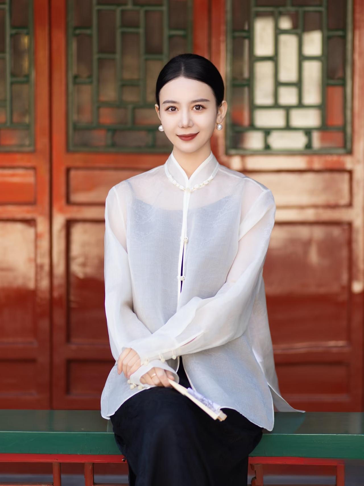 颜值，才华，人品哪个对女人最重要好的人品对女人最重要。