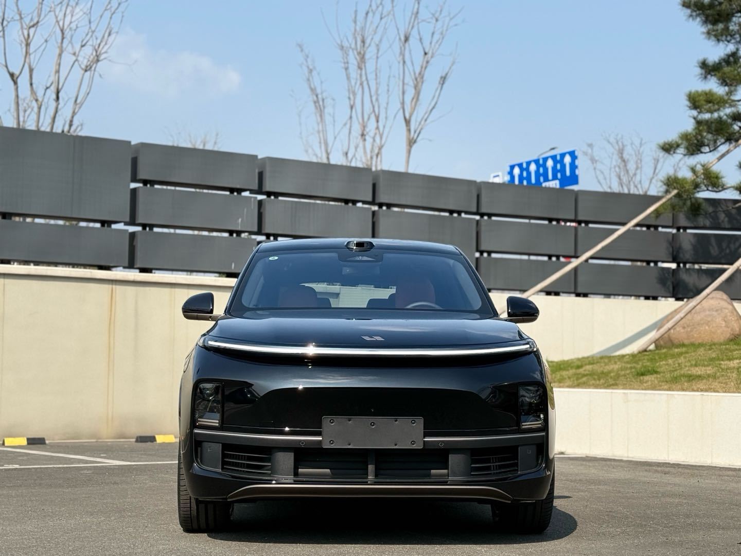 许多小伙伴是不太理解，为什么很多二手车只开了几百公里，几千公里就卖啊各种原因都有