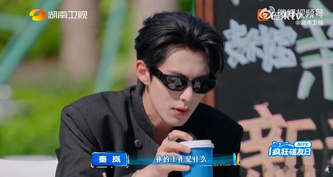 吴泽林怎么说句话就变爪牙了亲爱的客栈 客栈喜剧人上线！好心解围，一句爪牙精准破防