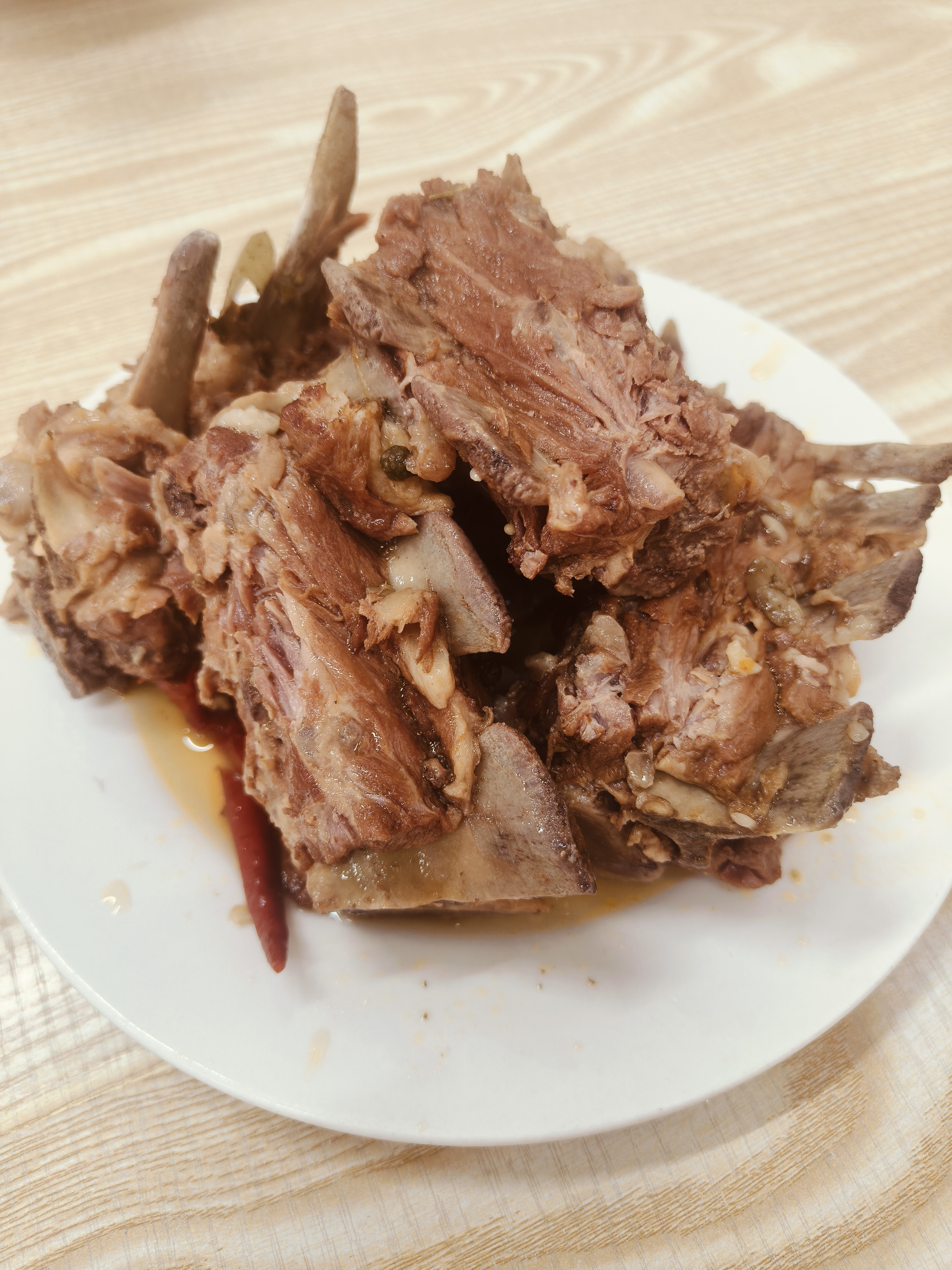 来太和了尝尝正宗的羊肉板面