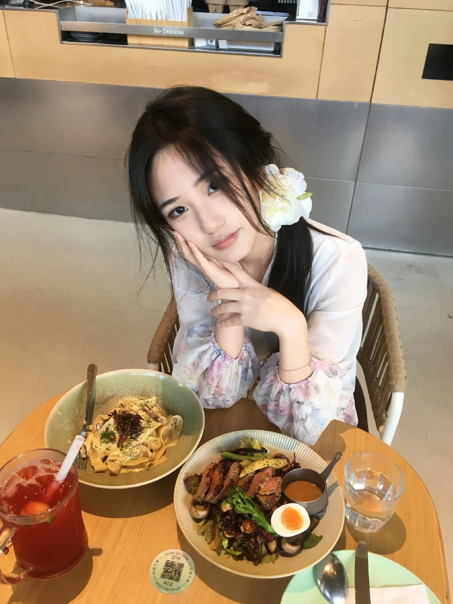 跟我一起吃饭吧៸៸᳐>⩊<៸៸᳐