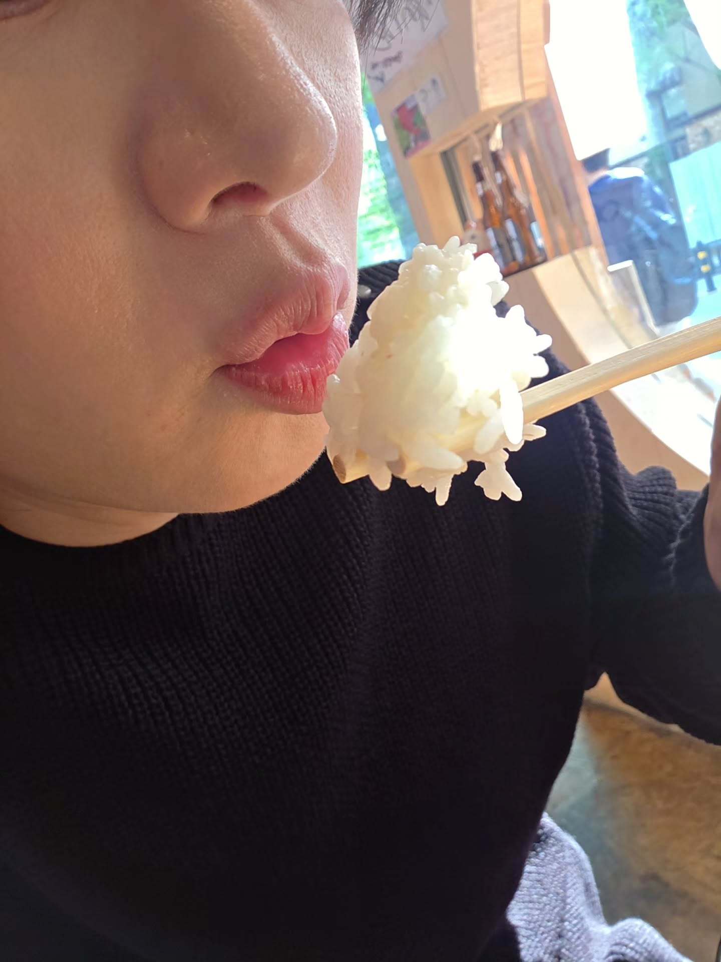 “CB百蓝_。260418金希澈 IG更新：喜欢炸猪排🍱 