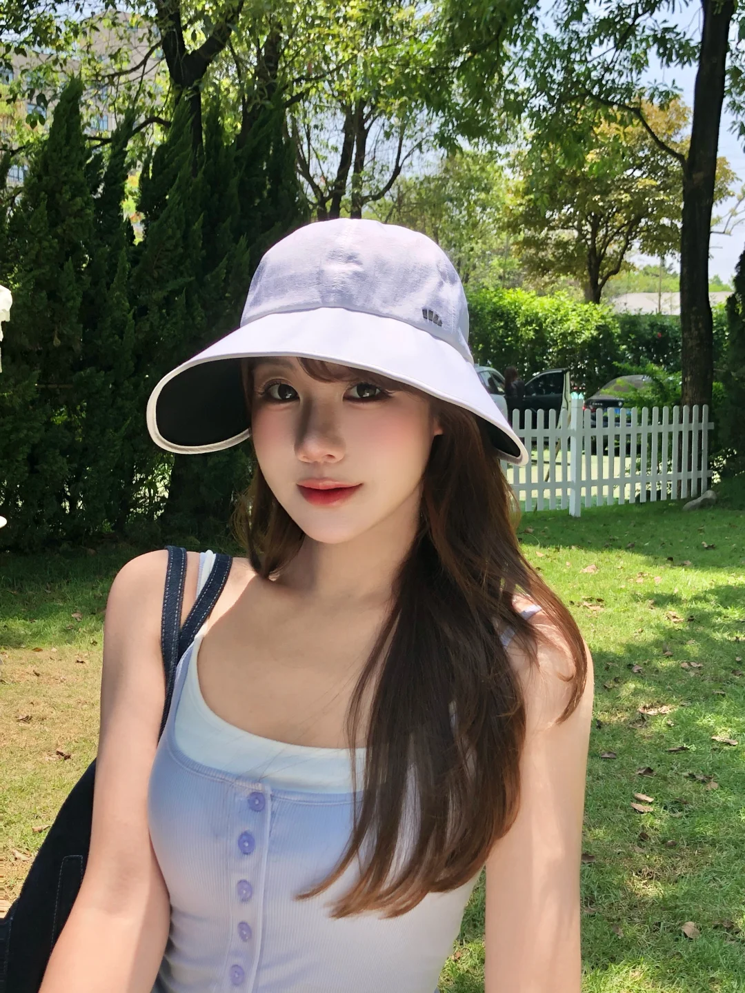 戴新帽子爬山吸氧🍃