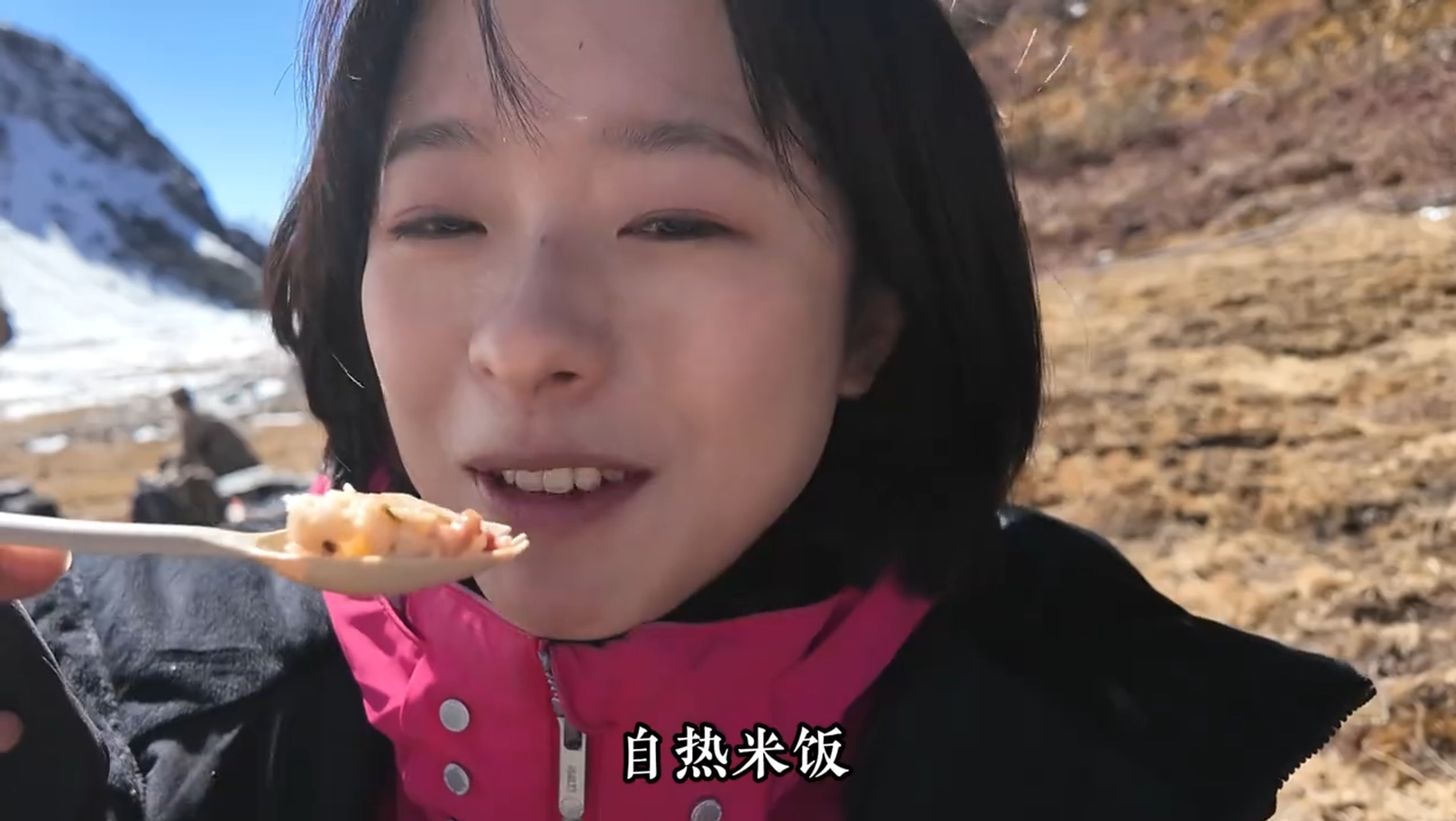 🔻新春走边防：雪山巡逻路上的野战伙食。🔻铁师傅的视频。春节热点现场