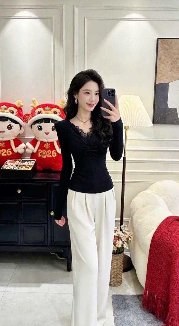 修身打底衫 洋气减龄显瘦穿搭