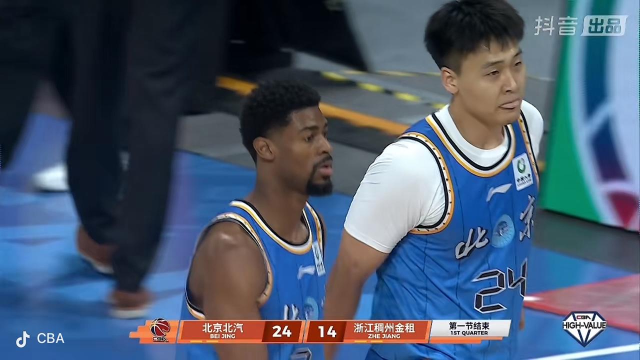 这场比赛太精彩了！

        在刚刚结束的北京北汽男篮主场迎战浙江稠州金