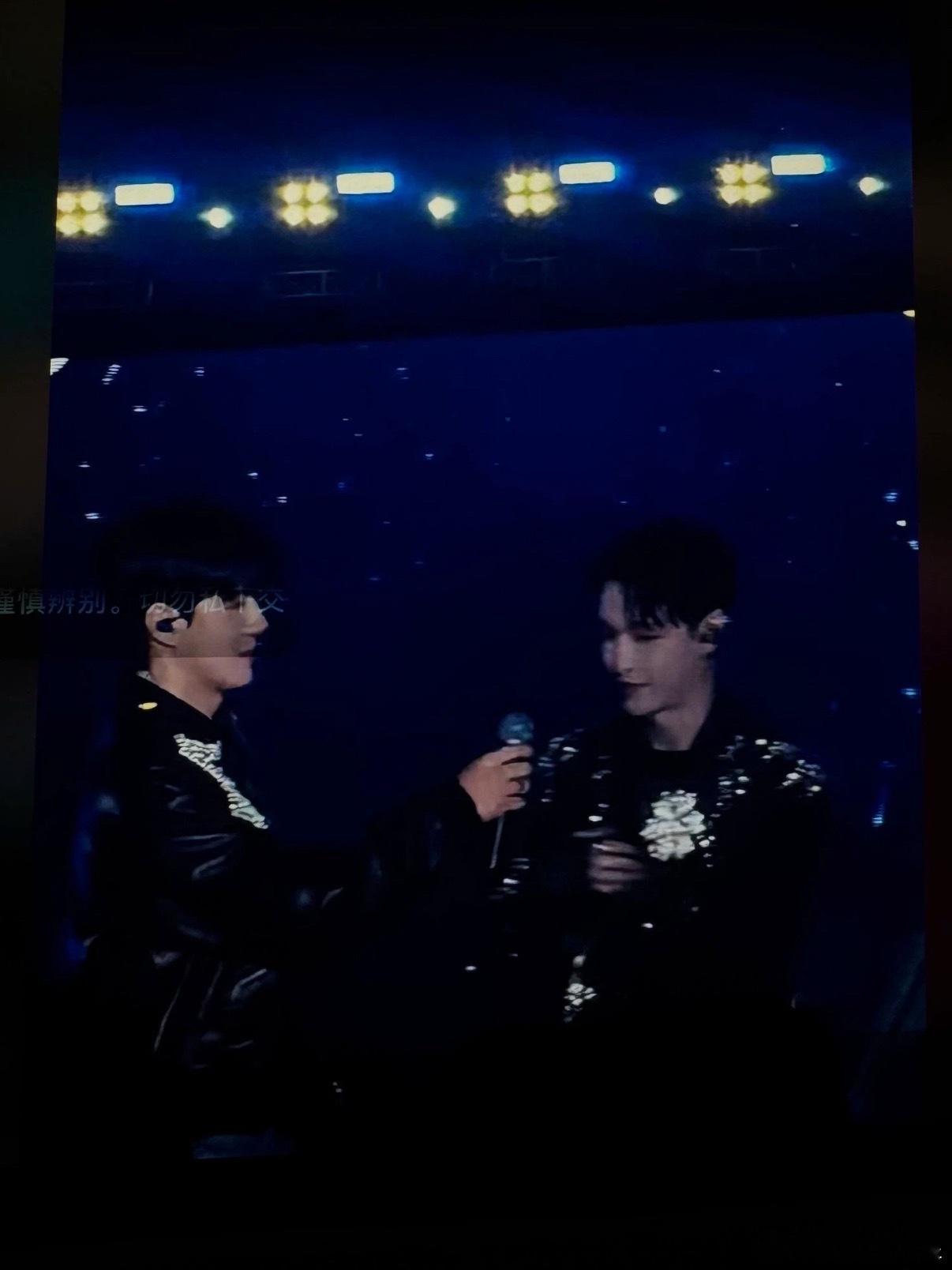 我哭了我们YSL合体张艺兴吴世勋朴灿烈同台张艺兴吴世勋朴灿烈合体