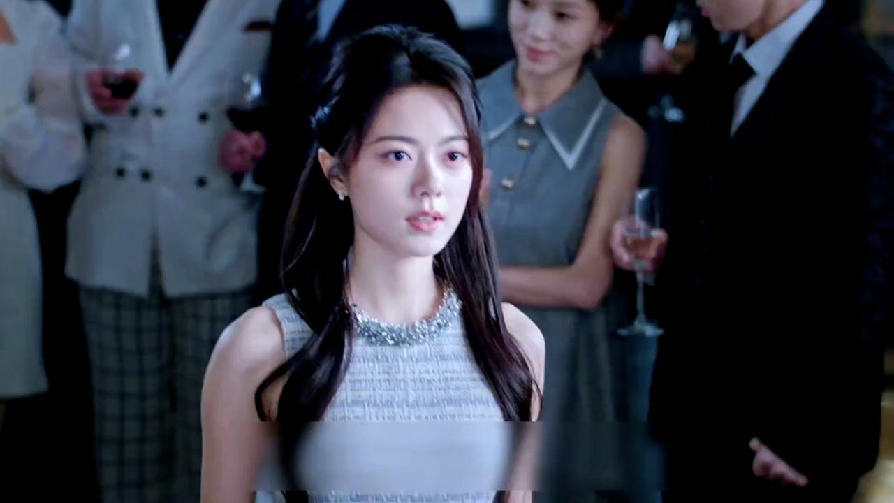 奇耻大辱 失而复得的光，才配得上骄阳的滚烫
 
热搜炸屏的瞬间，多少人跟着林屿森